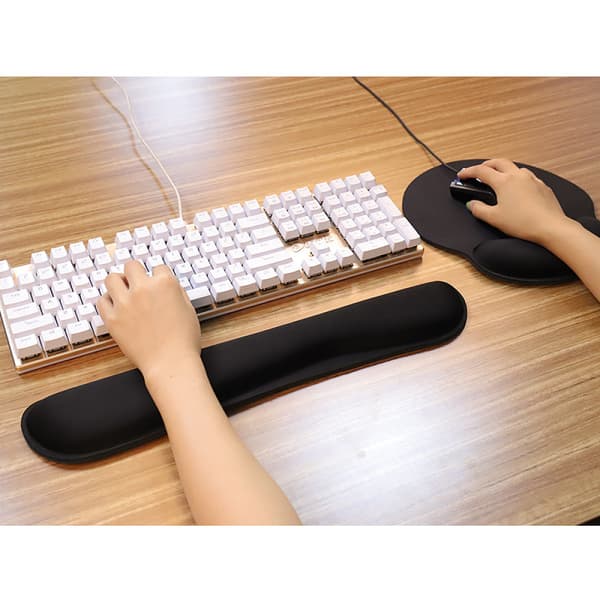 Musemåtte Gelpude Musemåtte med håndledsstøtte Ergonomisk musemåtte Tastatur Håndledsstøtte Gelpude Museunderlag til computer og bærbar, Sort