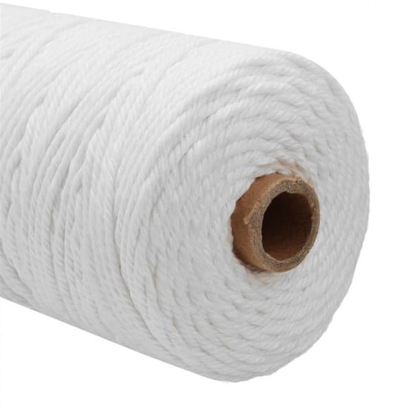 Stickgarn, av bomull, 3 mm tjockt, 100 m långt