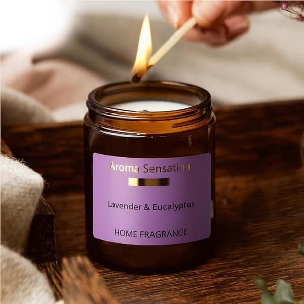Lavendel Glas Duftlys. Damegave, aromaterapi rumduft. Naturlig soja, brænder op til 80 timer, 200g. Afslappende & langtidsholdbar.