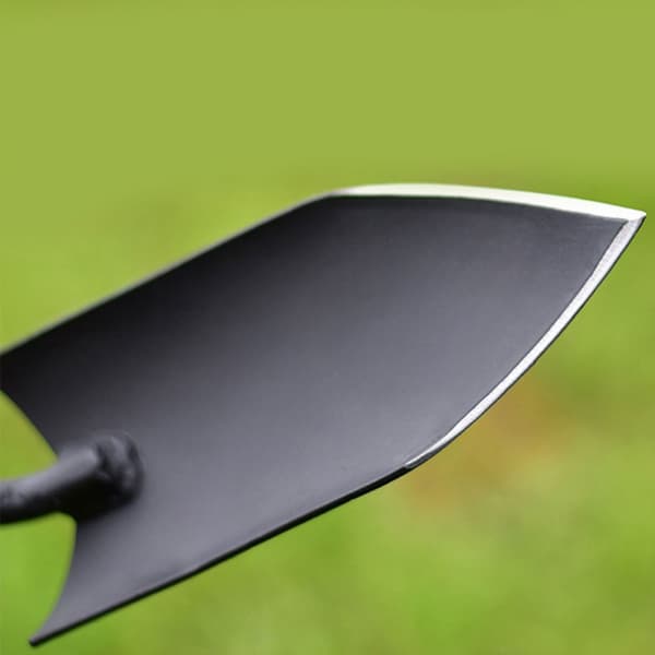 Bøyebestandig hagespade for planting og omplanting