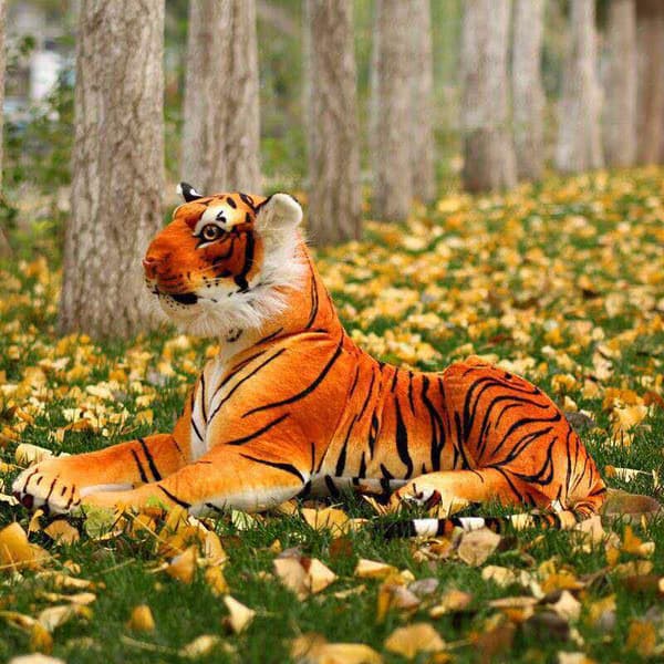 【YD】Large Plush Toy Tiger, Realistic Northeastern Tiger Doll