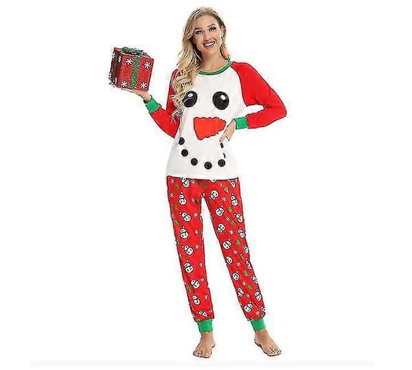 Julpyjamas för familjen S