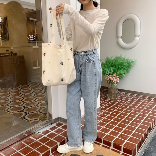 Elegant Stor Kapacitet Canvas Tote Taske med Blomsterbroderi til Bøger, Arbejde og Skole - Stilfuldt Abrikos Design, One Size