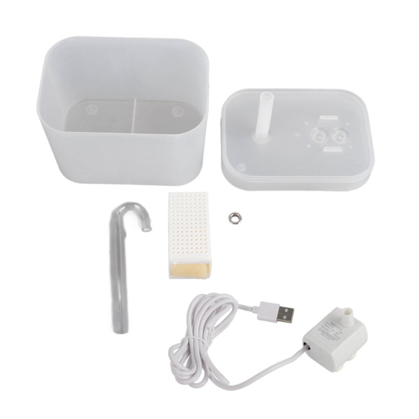 1,5L kattvattenfontän Tyst automatiskt cirkulationsflöde Vattentät dricksfontän för husdjur med armbågsmunstycke Transparent Vit Transparent White 1.5L
