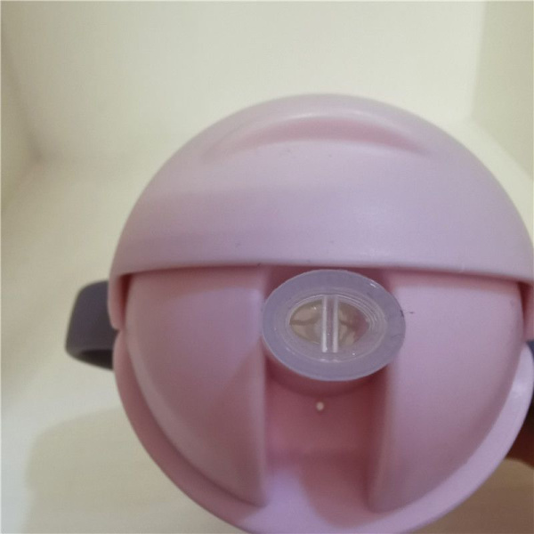 300 ml cartoon children's scale straw cup against suffocation
