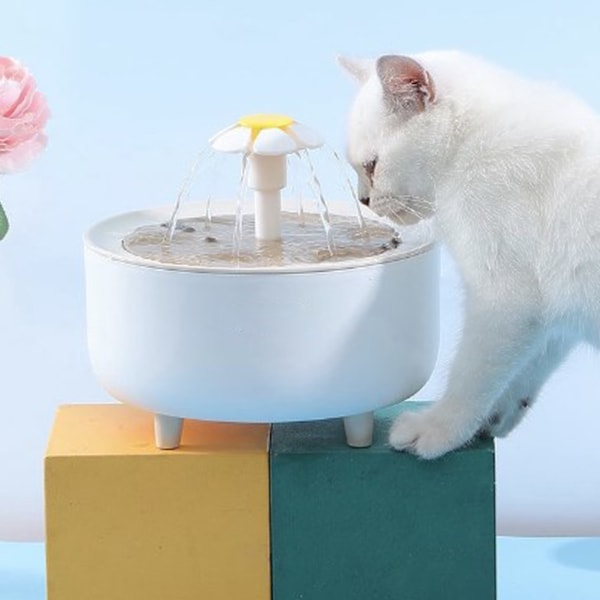 2L Automatisk Kattevannfontene med Filtrering - Smart Drikkedispenser for Katter og Kattunger, 220V CN Plugg