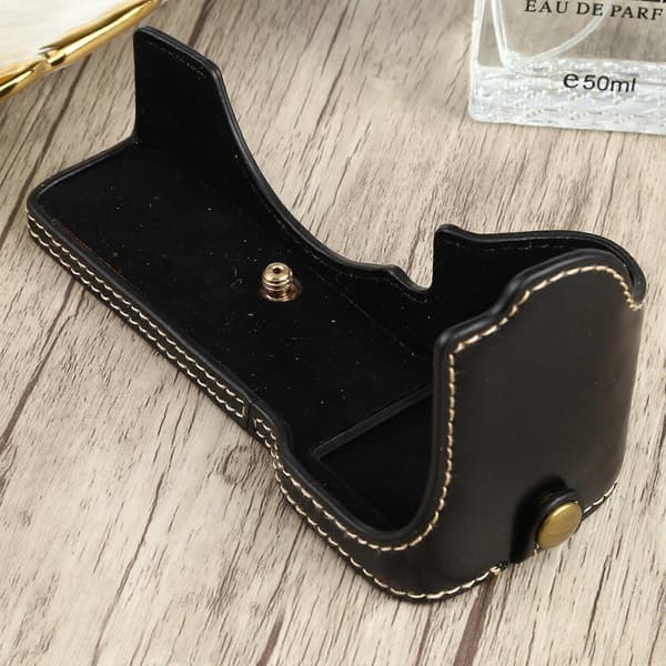 (Ny) 1/4 tomme gevind PU læder kamera halvtaske base til Sony ILCE-7C/A7C Black
