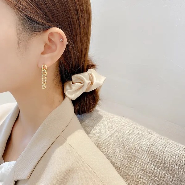 Stilfulde øreringe med lange kæder guld sølv trend luksus Gold one size