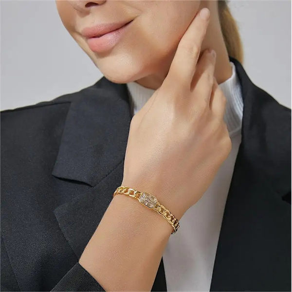 Ylellinen 18K kullattu rannekoru zirkonikuutioilla Hip hop Gold one size
