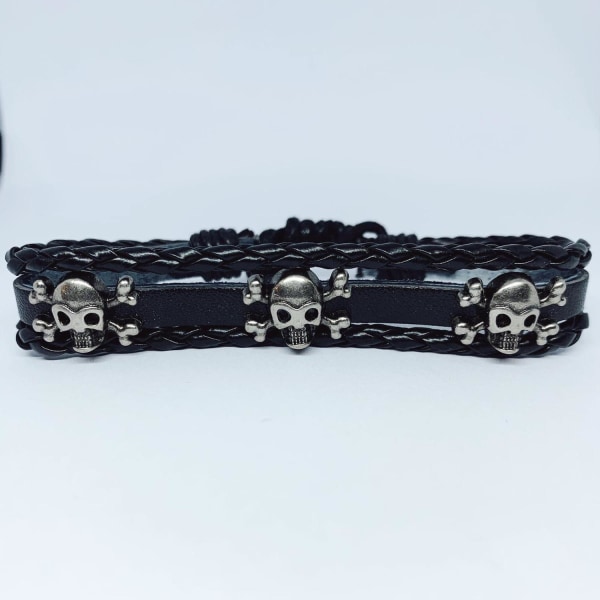 Handgjorda armband i autentisk läder svart döskalle Svart one size