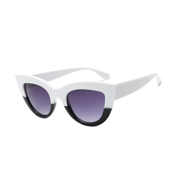 Ainutlaatuiset mustavalkoise cat-eye Aurinkolasit uv400 White one size