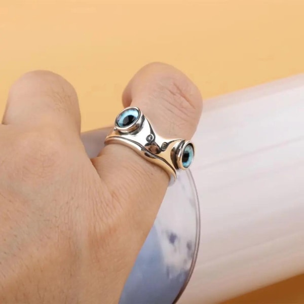 Justerbar Ringfrosk med blått øye - Lekne smykker i messing og s Silver one size