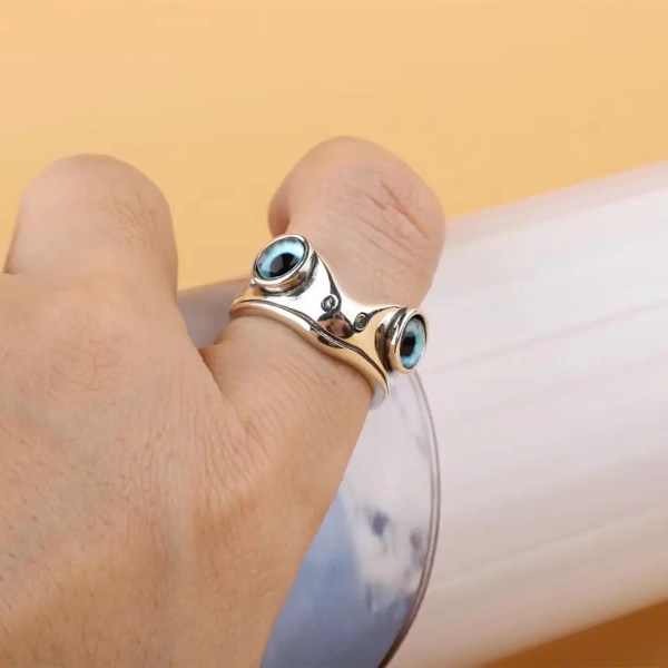 Justerbar Ringfrosk med blått øye - Lekne smykker i messing og sink Silver one size