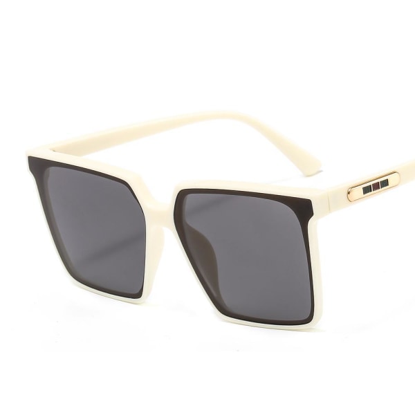 Solbriller med rektangulære rammer i flere farver UV400 Beige one size