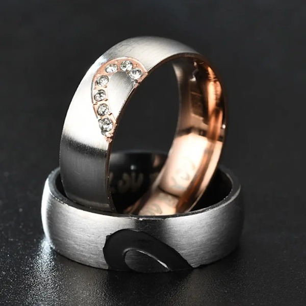 Matchende ringe til par med hjerter '' I love you '' rhinsten Black one size