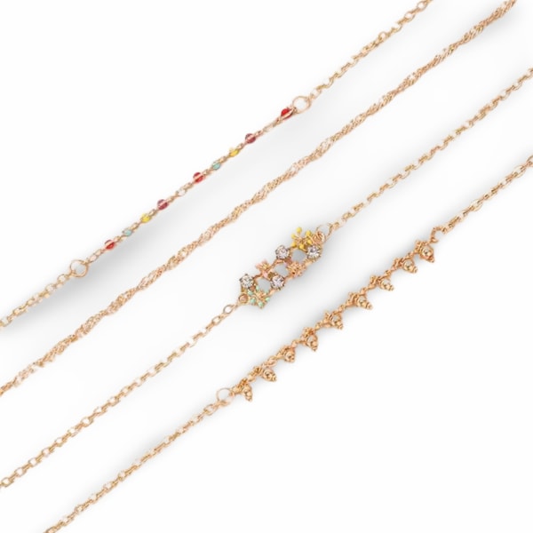 Sæt med 4 orientalske rhodinerede armbånd med sten smykker Gold one size