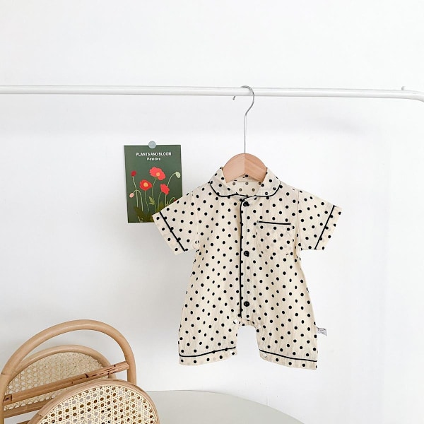 Sød shorts jakkesæt/pyjamas i tyndt materiale med bamser eller prikker Beige 7-12 Teddybear