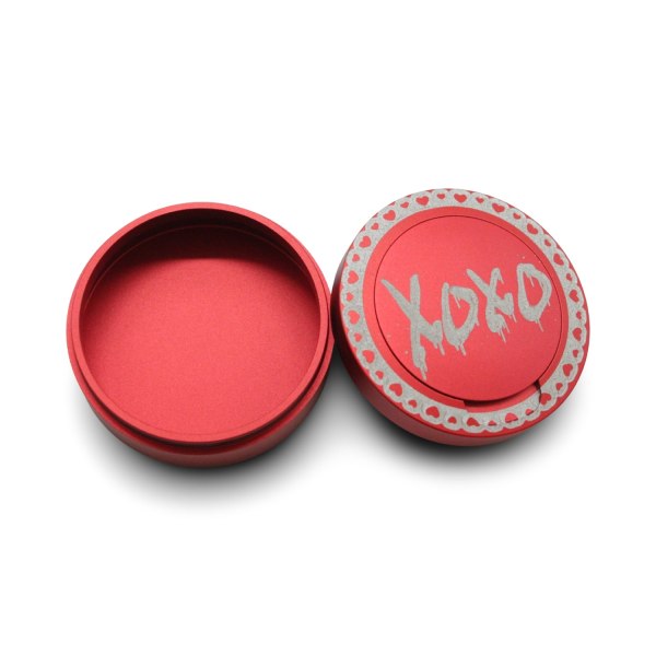 Snusdåse i rød aluminium til al snus - XOXO med hjerter Red
