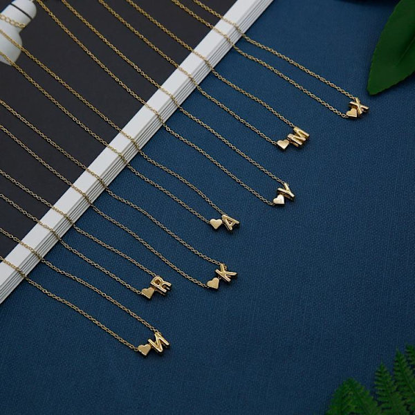 Guldpläterat halsband kedja med hjärta och bokstav Gold one size