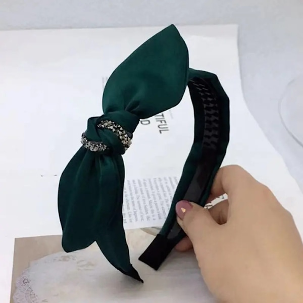 Kaunis makea tiara, jousi ja strassit useissa väreissä Green one size