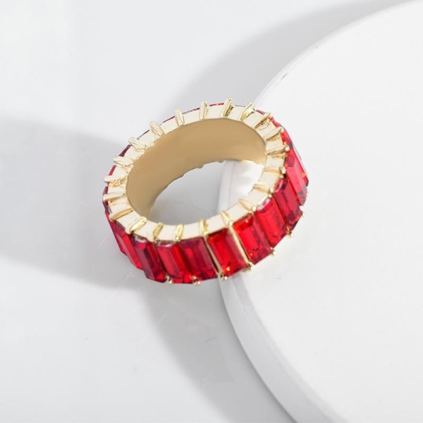 Vacker ring med rektangulära kristaller strass guld &amp; färg Red one size