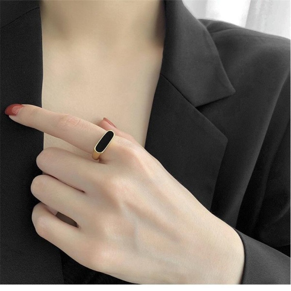 Noorzai Scandinavia-Minimalistisk ring med hvit eller svart emalje Black Black