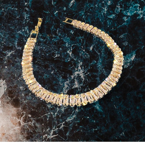 Vackert armband med rektangulära diamanter lyx gåva guld för kvi Guld one size