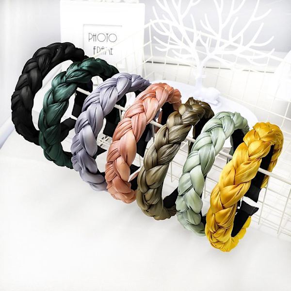 Handgjort Vackert flätat diadem i pastellfärger sommar vadderat Yellow one size