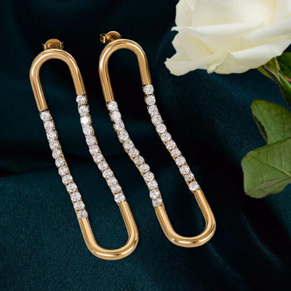 Noorzai Scandinavia - Store glamourøse øreringe med zirconia terninger Gold one size