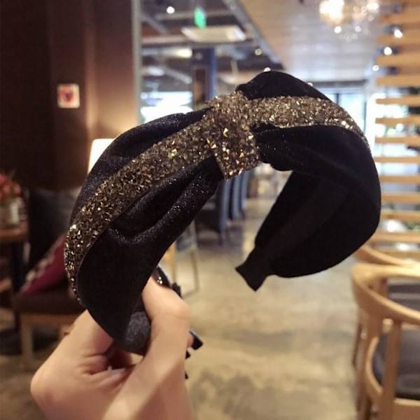 Käsintehty ylellinen samettinen Diadem, jossa on leveä kristallinauhasolmu Green one size