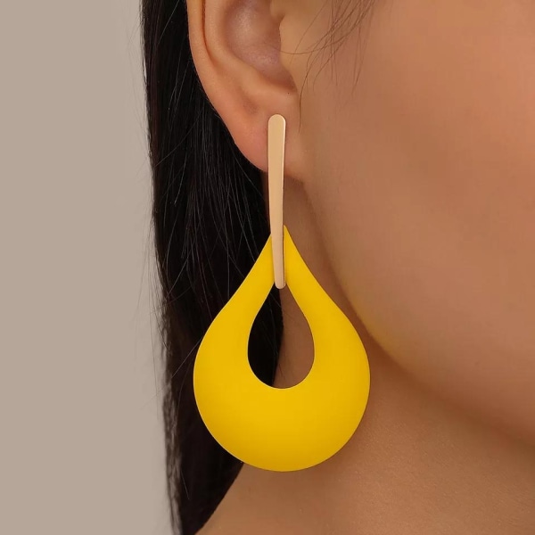 Orientalske unike øredobber i forskjellige farger geometrisk form Yellow one size