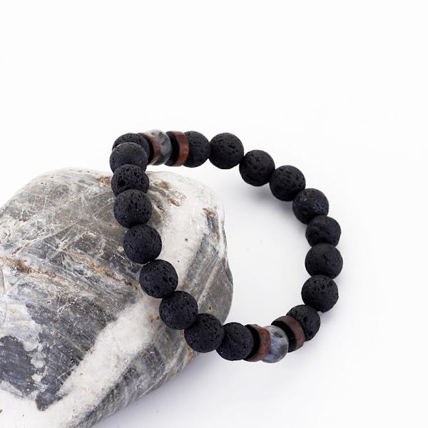 Armbånd av naturlige vulkanske steiner Black one size