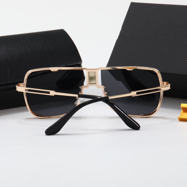 Håndlagde pilotbriller i klassisk stil med et moderne preg Black one size