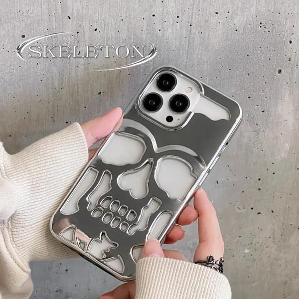 Metallic Skeleton Mobile Cover til iPhone 14 Plus - Premium besk Silver one size