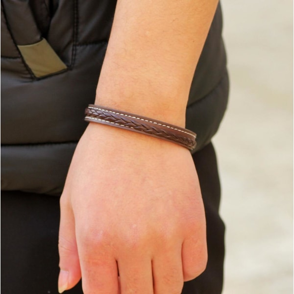 Armbånd i skinn og metallspenne for menn Brown one size