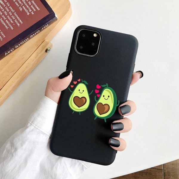 iPhone 12 & 13 Pro Max Mini case avocado med kerne og hjerter Black one size