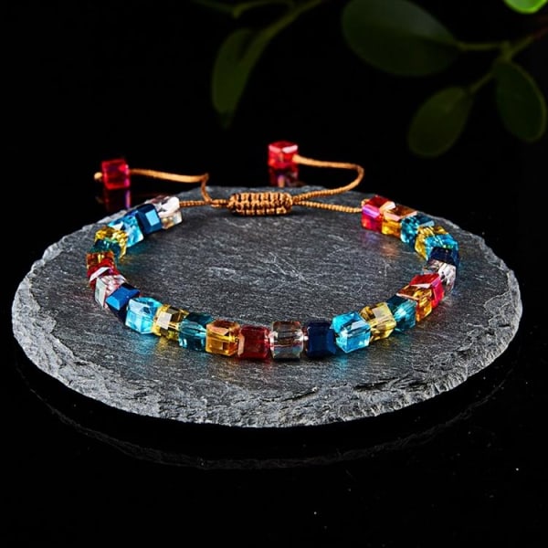Armband med påträdda kub-formade pärlor hipster färger multifärg one size