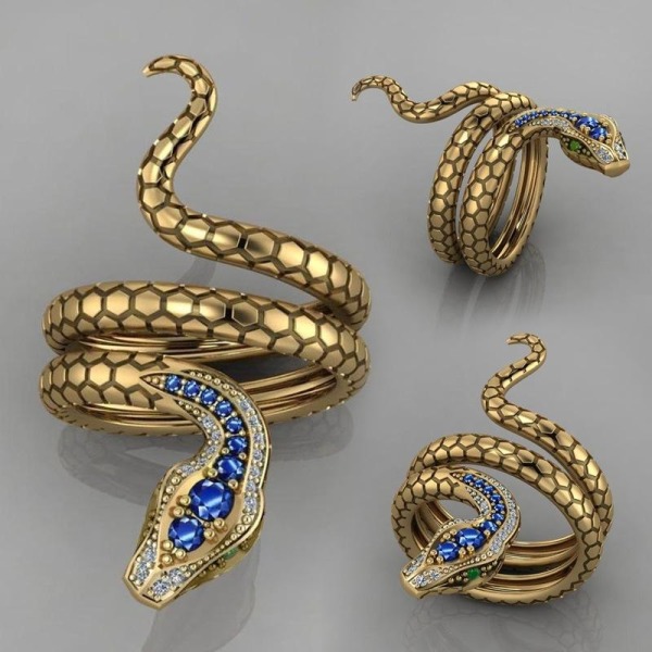 Unik ring m. motiv av orm som slingrar sig runt ditt finger guld Guld