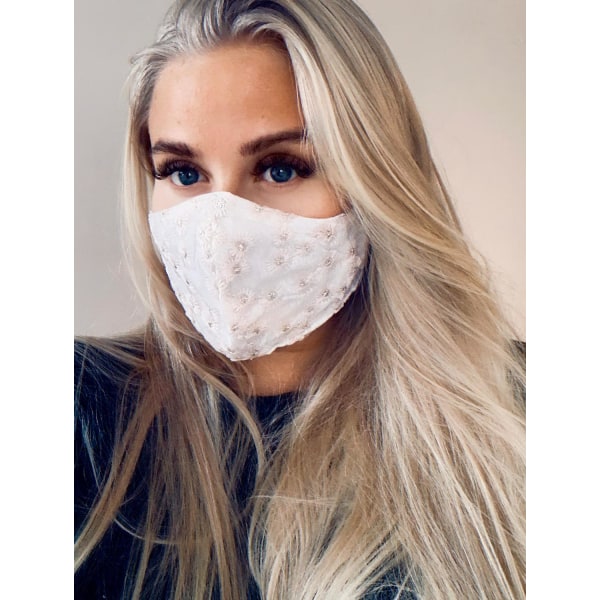 Vaskbar maske Broderte blomster i bomull og munnbeskyttelse i netting Pink one size
