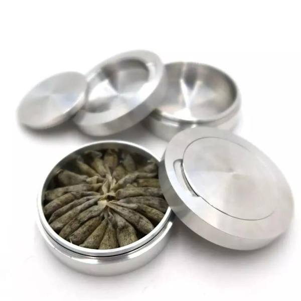 Snusdåse i grøn aluminium med vikinge ulv emønster Green