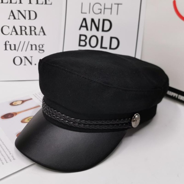 Eksklusiv baret stilfuld kaptajnstil sort med flettede reb og knapper Black one size