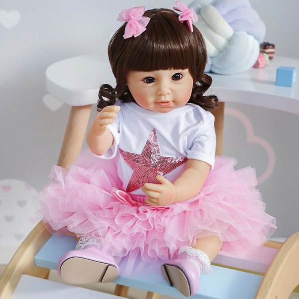 55 cm/22 tum Naturtrogna baby Reborn Baby Dolls Mjuk silikon toddler Tvättbar Realistisk baby klädd med huvudbonad Flow
