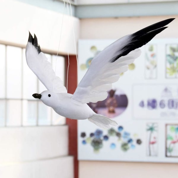 Konstgjord flygande mås hängande fågelskum fågelstaty prydnad för tillbehör för strandbröllopsfest
