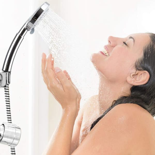 Vandbesparende Bruseshower med 5 Sprøjtefunktioner