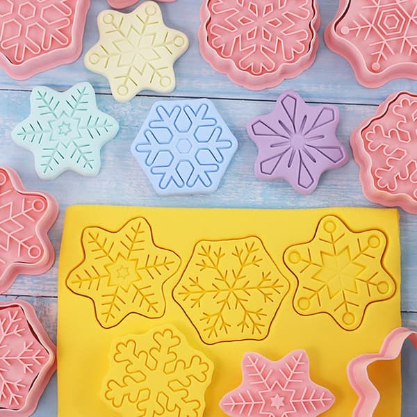 Jul Cookie Cutter Forms Set, Jultomte, Snöflingor, Julgran, Hjort, Snögubbe, Pepparkaksfondant