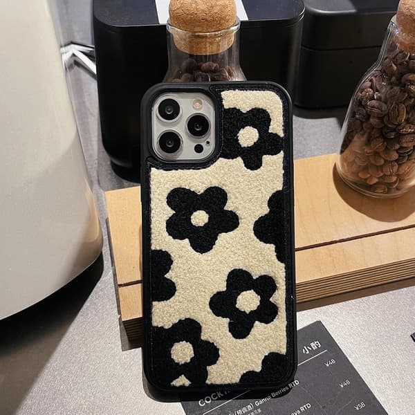 Kompatibel med iPhone 13 Pro Mjuk Textur Söt Blomma Tyg Skydd