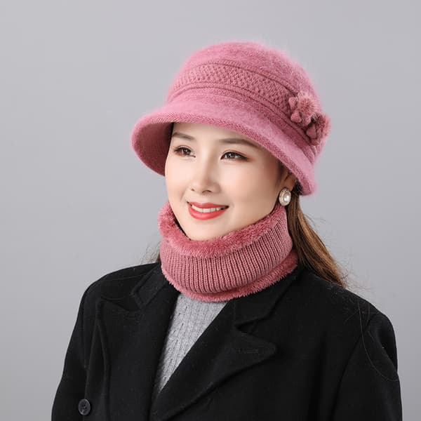 Hatt- og skjerfsett for kvinner - høst og vinter - Rosa Pink