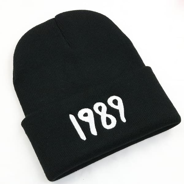 Taylor Swift Strikkelue Monogram Ullue Vinterlue - 1989 Svart