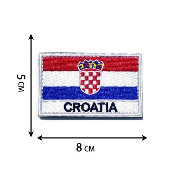Sett med 2 kroatiske flagg broderte stoffmerker