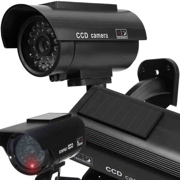 Attrappkamera CCTV med blinkende LED solpanel sort 13x6 cm
